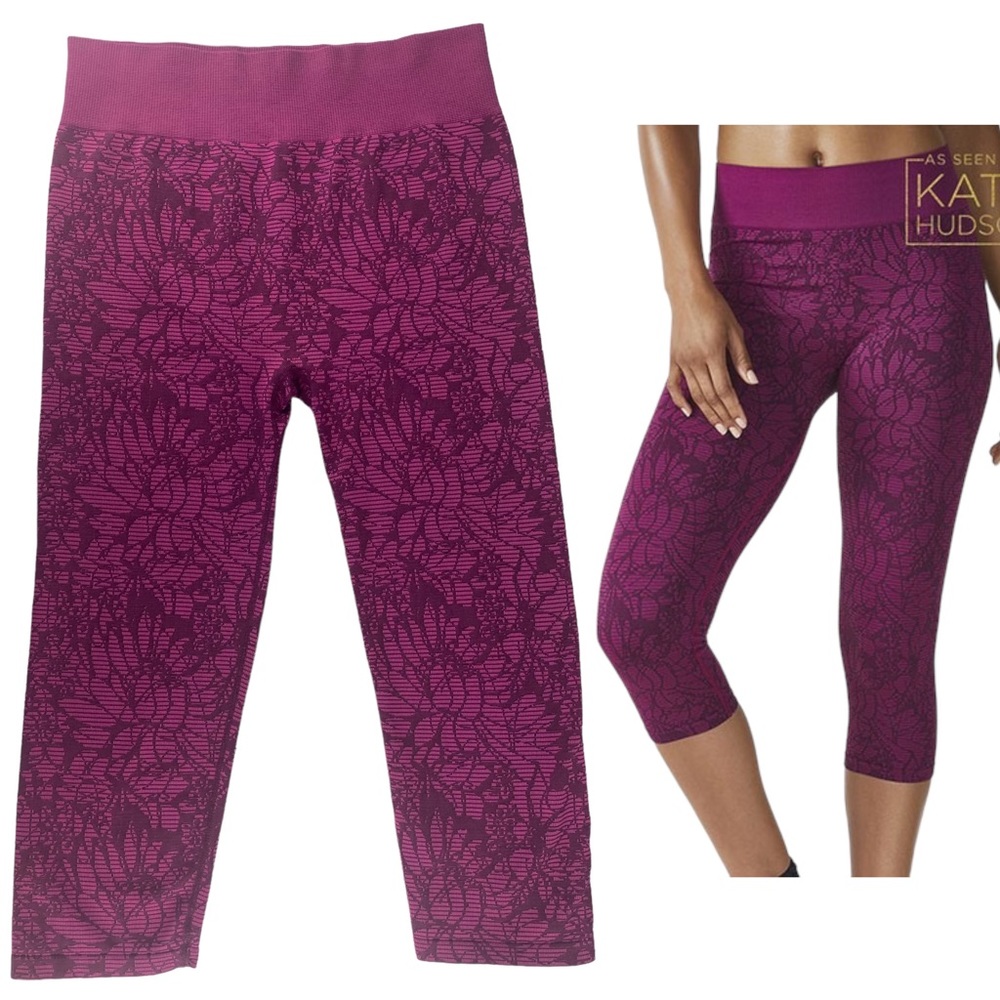 Fabletics Seamless Printed Capri Legging